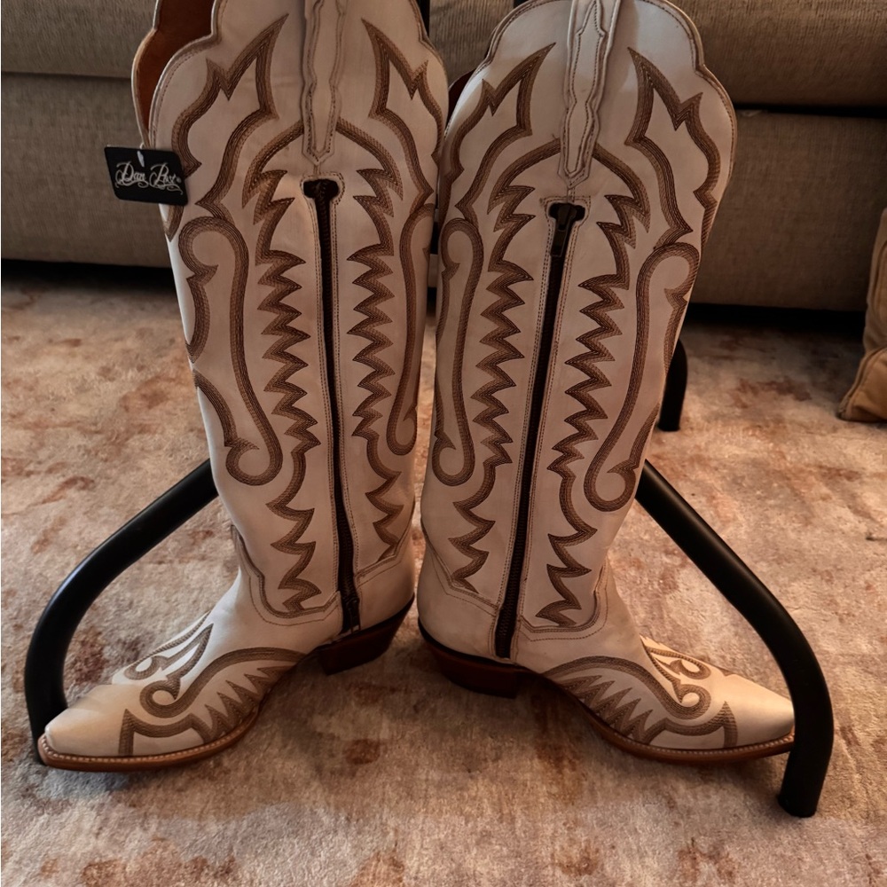 Dan Post Cream and Tan Western Boots